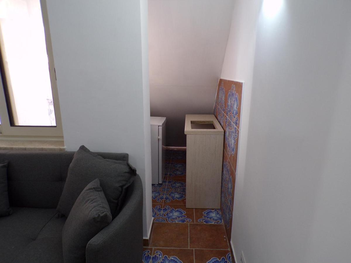 Nuova Aurora Rent Rooms Roccalumera Exterior foto